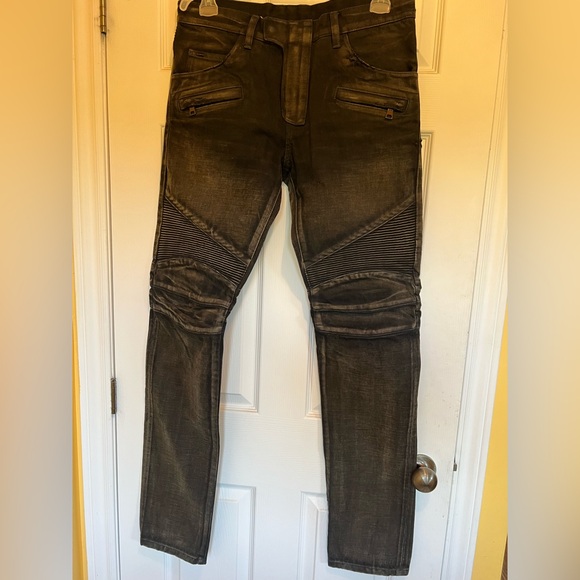 PRE SUMMER SALE - Balmain Jeans 👖 - Picture 2 of 3